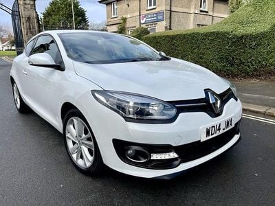 Used Renault Mégane Coupé Dynamique 110 HP (80 kW) 2014 White Coupe