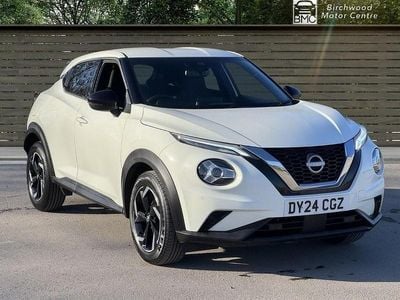 White Used 2024 Nissan Juke N-Connecta SUV | £14,995 (Fair price)
