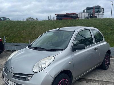 Used Nissan Micra 79 HP (58 kW) 2006 Silver Hatchback