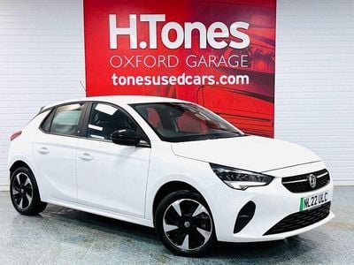 Used Vauxhall Corsa-e 100 kW (136 HP) 2022 White Hatchback