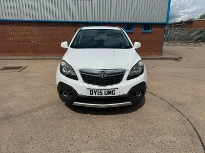 Used Vauxhall Mokka S 130 HP (95 kW) 2015 White SUV