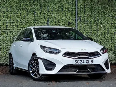 Used Kia Ceed GT-Line 158 HP (116 kW) 2024 White Hatchback