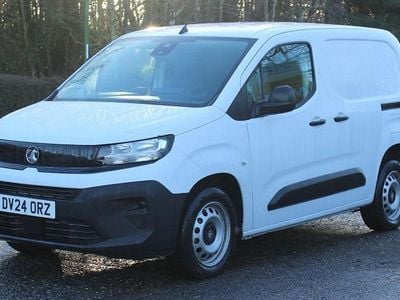 White Used 2024 Vauxhall Combo S Van | £13,250 (Super price)