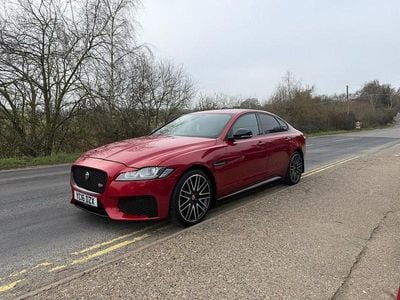 Used Jaguar XF S 300 HP (220 kW) 2016 Red Sedan