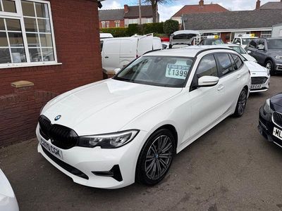 Used BMW 330 Sport Line 282 HP (207 kW) 2021 White Estate