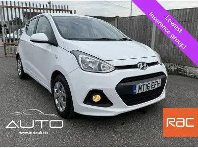 Used Hyundai i10 SE 67 HP (49 kW) 2016 White Hatchback