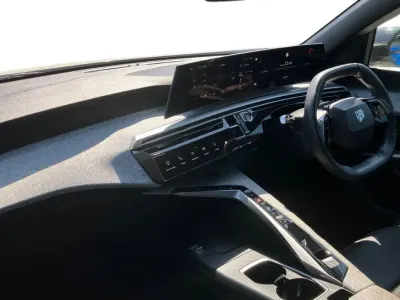 Used Peugeot e-3008