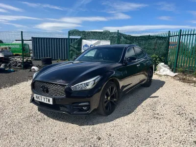Used Infiniti Q70 Sport Tech 170 HP (125 kW) 2017 Black Sedan