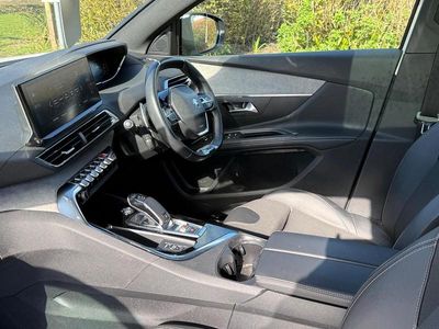 Used Peugeot 5008 GT 129 HP (94 kW) 2023 White SUV