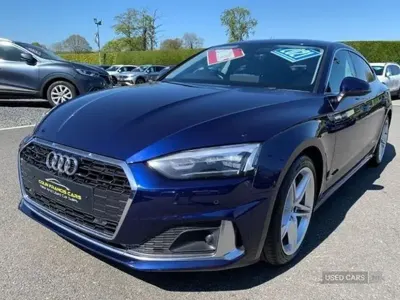 Usado Audi A5 Sportback Sport 163 CV (119 kW) 2021 Utilitario