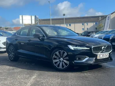 Usado Volvo S60 Inscription 250 CV (183 kW) 2020 Negro Berlina