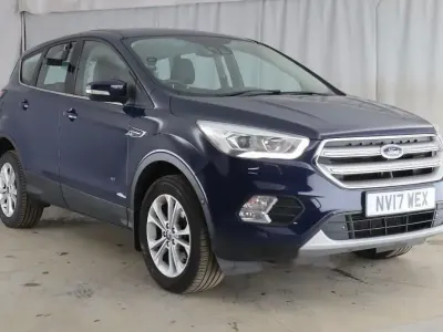 Używany Ford Kuga Titanium 182 KM (133 kW) 2017 Niebieski SUV
