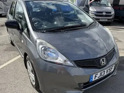 Used Honda Jazz S 90 HP (66 kW) 2015 Hatchback