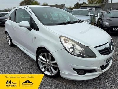 Second-hand Vauxhall Corsa 2010 Alb Hatchback