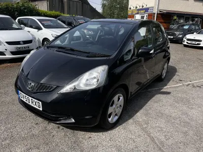 Used Honda Jazz ES 100 HP (73 kW) 2009 Black Hatchback