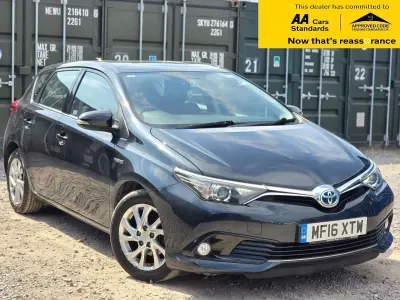 Used Toyota Auris Hybrid Business Edition 2016 Grey Hatchback