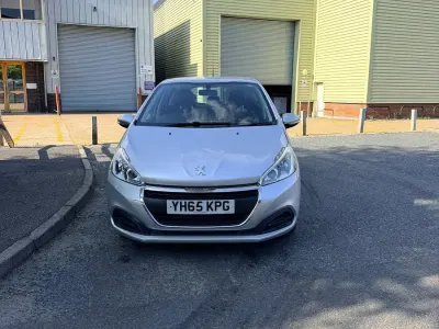 Used Peugeot 208 Active 2015 Silver Hatchback