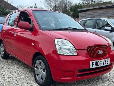 Used Kia Picanto LX 64 HP (47 kW) 2006 Red Hatchback