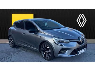 Used Renault Clio V Techno 145 HP (106 kW) 2023 Grey Hatchback
