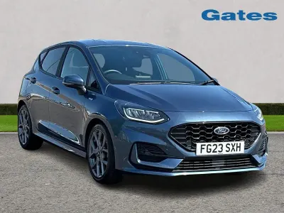 Begagnad Ford Fiesta ST-Line 125 HK (91 kW) 2023 Blå Halvkombi