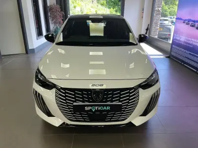 Used Peugeot 208 GT 99 HP (72 kW) 2025 White Hatchback