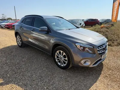 Used Mercedes GLA200 SE 156 HP (114 kW) 2018 Grey SUV