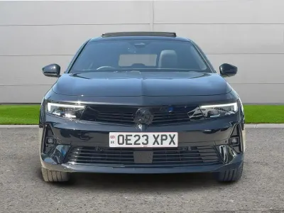 Used Vauxhall Astra Ultimate 128 HP (94 kW) 2023 Black Hatchback