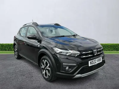 Begagnad Dacia Sandero Prestige 2022 Svart Halvkombi