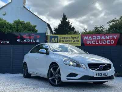 Usado Volvo S60 R-Design 215 CV (158 kW) 2013 Blanco Berlina