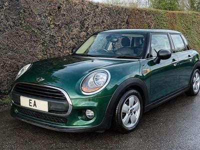 Used Mini ONE Hatch 102 HP (75 kW) 2017 Green Hatchback