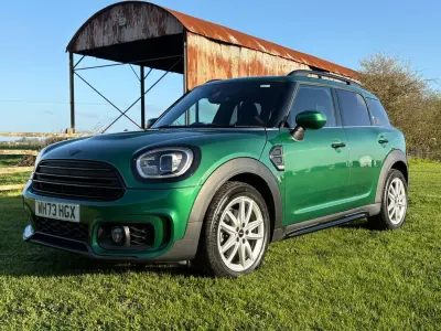 Usado Mini Cooper Countryman Sport 136 CV (100 kW) 2024 Verde SUV