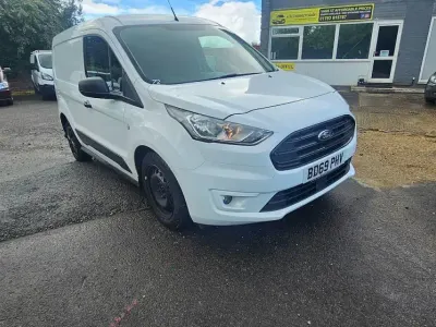 Used Ford Transit Connect Trend 100 HP (73 kW) 2019 White MPV
