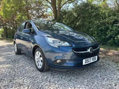 Used Vauxhall Corsa Design Edition 90 HP (66 kW) 2017 Blue Hatchback