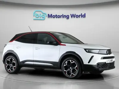 Used Vauxhall Mokka GS Line 131 HP (96 kW) 2022 White SUV
