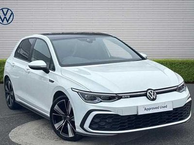 Begagnad VW Golf VIII GTD 200 HK (147 kW) 2024 Vit Halvkombi
