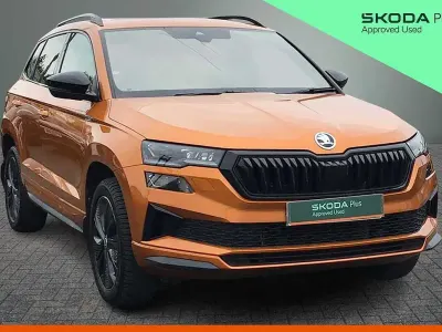 Used Skoda Karoq SportLine 140 HP (102 kW) 2022 Phoenix orange metallic SUV