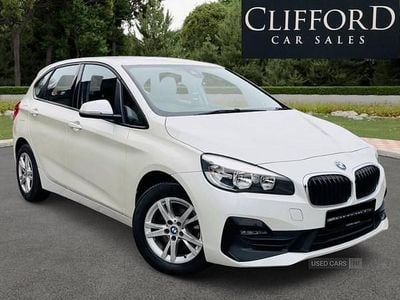 Used BMW 220 Comfort Edition 190 HP (139 kW) 2019 White Hatchback