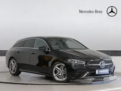 Used Mercedes CLA200 Executive 163 HP (119 kW) 2025 Black Estate