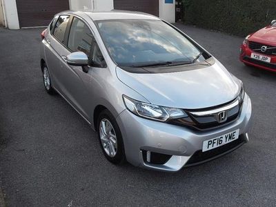 Used Honda Jazz SE 102 HP (75 kW) 2016 Silver Hatchback