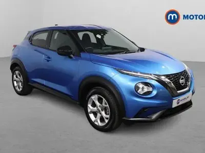 Begagnad Nissan Juke N-Connecta 117 HK (86 kW) 2020 Blå SUV