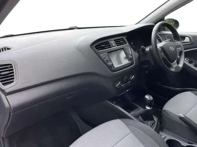 Used Hyundai i20 83 HP (61 kW) 2020 Grey Hatchback
