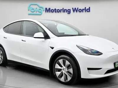 Used Tesla Model Y Standard Range 219 kW (299 HP) 2024 White SUV