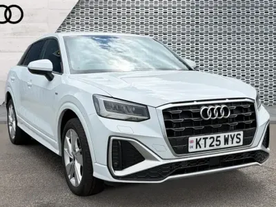 Used Audi Q2 S-Line 150 HP (110 kW) 2025 White SUV