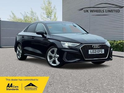 Begagnad Audi A3 S-Line 2021 Svart Sedan