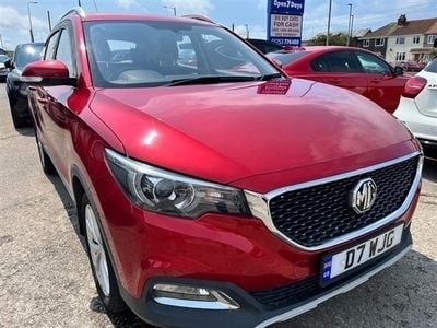 MG ZS