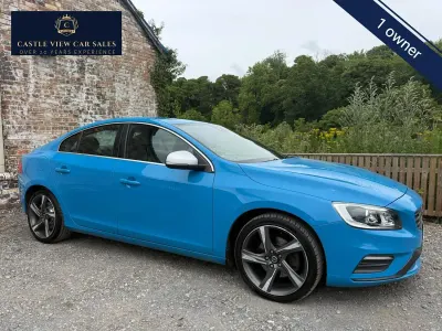 Used Volvo S60 R-Design 181 HP (133 kW) 2015 Blue Sedan