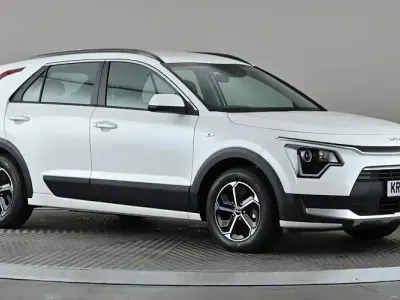 Used Kia Niro 137 HP (100 kW) 2025 White SUV