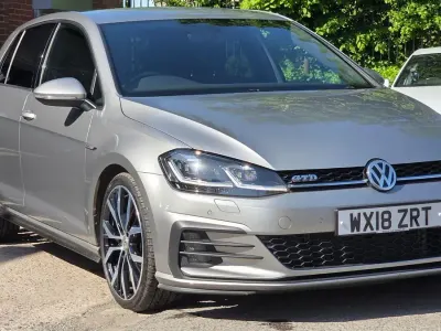 Begagnad VW Golf VII GTD 184 HK (135 kW) 2018 Silver Halvkombi