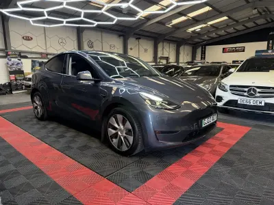 Used Tesla Model Y 85 kW (116 HP) 2022 Grey SUV