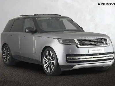 Used Land Rover Range Rover SE 350 HP (257 kW) 2023 Eiger grey SUV